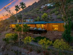 Wander Camelback Mountain - Image 3