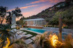 Skyeview - Award-Winning Mountaintop Oasis - Image 2