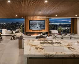 Skyeview - Award-Winning Mountaintop Oasis - Image 4