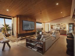 Skyeview - Award-Winning Mountaintop Oasis - Image 5
